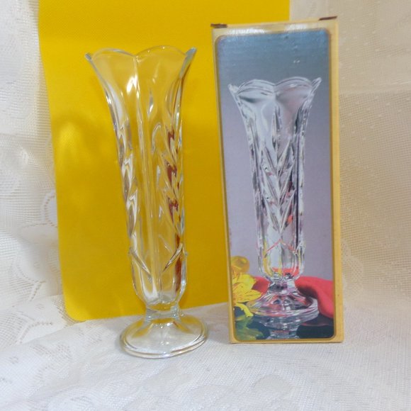 Borgonovo Clear Glass Short Pedestal 7.75"Tall Single Bud Vase Marked Italy - Picture 4 of 16